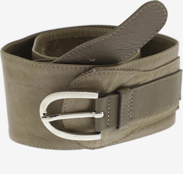 COMMA Belt in One size in Green: front