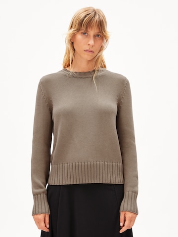 ARMEDANGELS Sweater ' AMALIAAS ' in Brown: front