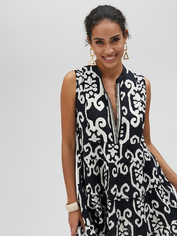 Lola Casademunt Kleid in Schwarz