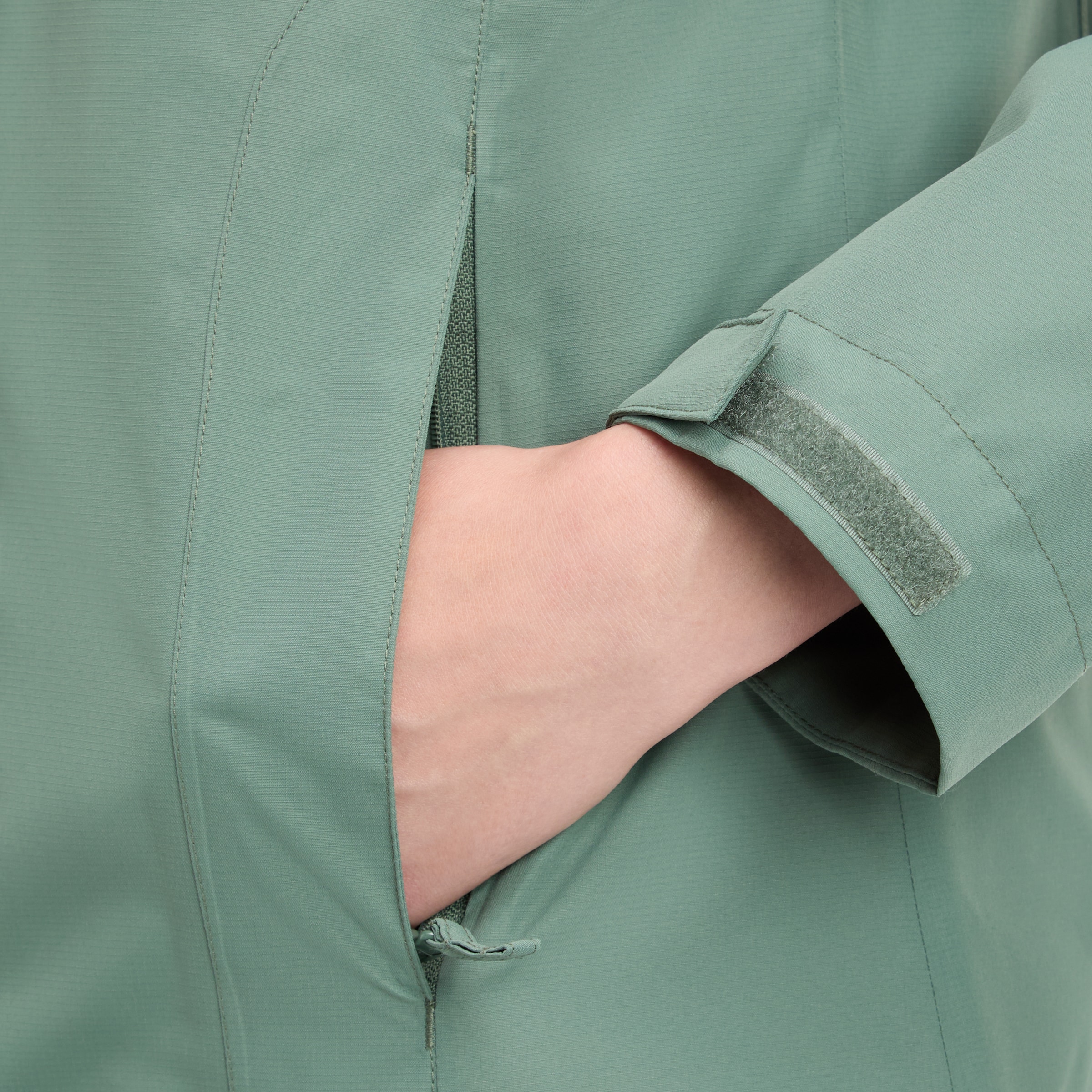 MCKINLEY Outdoor Jacket 'Carlide' in Green