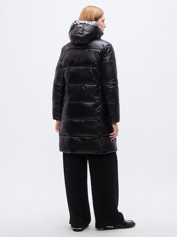 Calvin Klein Jeans Зимнее пальто в Черный