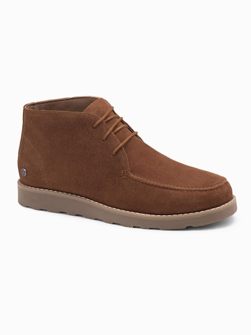 Ombre Chukka boots in Brown