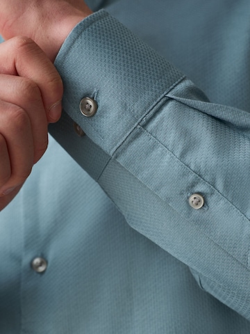 Coupe slim Chemise Next en bleu