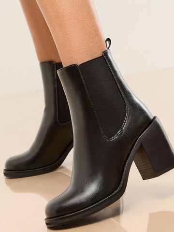 Lipsy Chelsea boots in Black