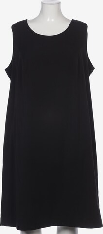 Sara Lindholm Dress in 6XL in Black: front