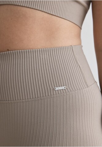 Aim'n Skinny Leggings in Brown