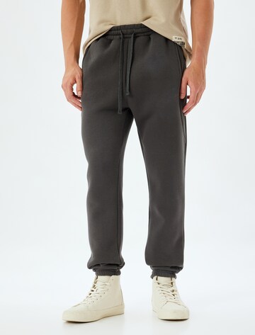 Koton Regular Trousers in Grey: front