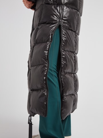 Veste outdoor ' EZ Boxed Ultra Lang Puffer Lux ' JACK1T en noir