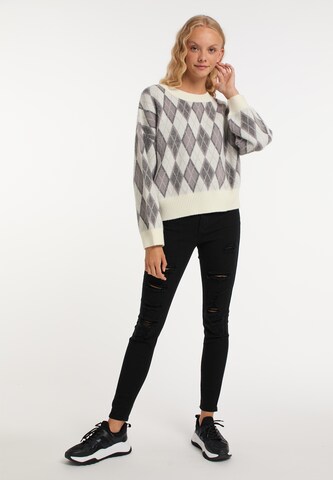 MYMO Pullover in Weiß