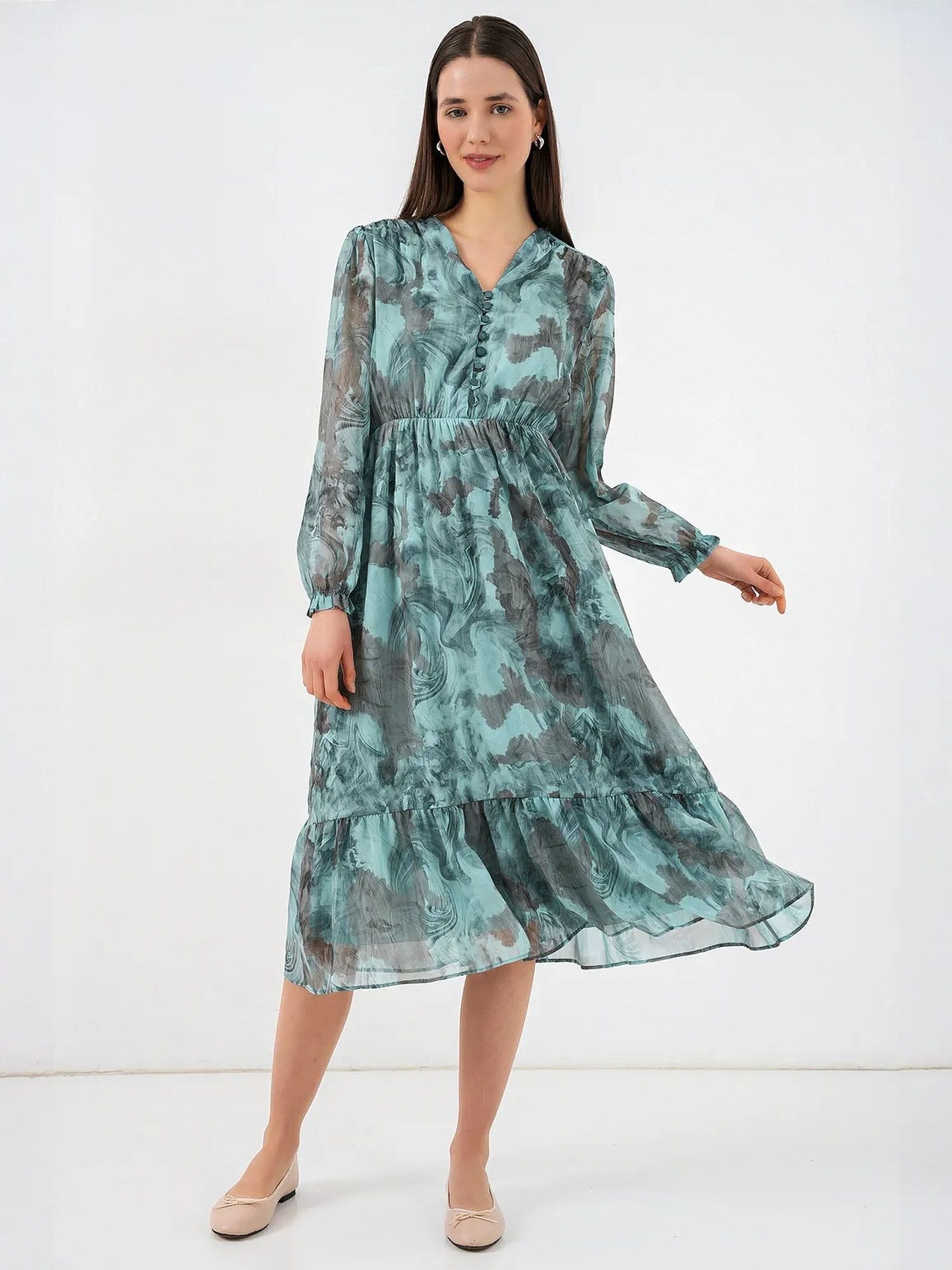 Bigdart Dress in Green