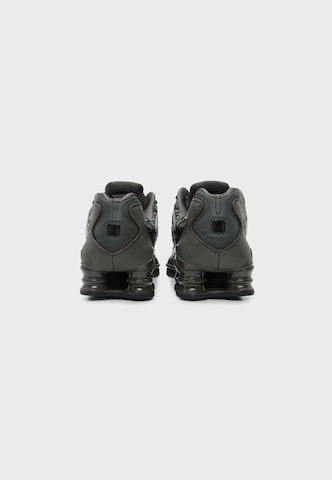 Nike Sportswear Ниски маратонки 'Shox' в черно