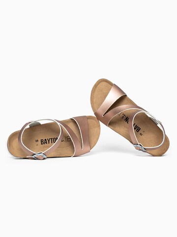 Bayton Sandaler med rem 'Jaeva' i pink