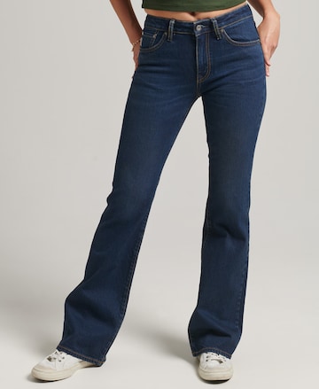 Superdry Flared Jeans in Blauw: voorkant