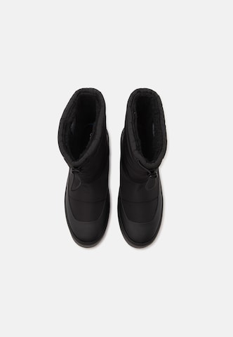 Calvin Klein Сноубутсы в Черный
