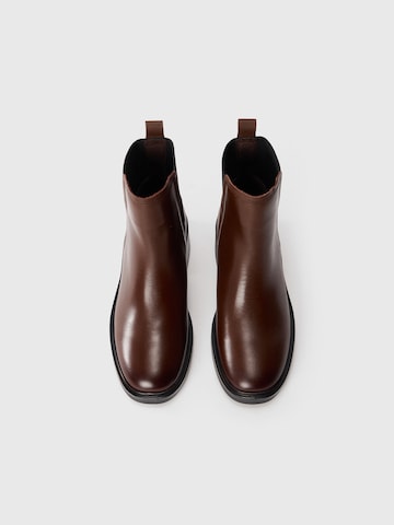 TOMMY HILFIGER Chelsea boots in Bruin