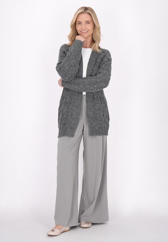 usha WHITE LABEL - Cárdigan en gris