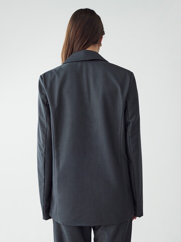 Willa Blazer 'ARI ' | siva barva: zadnja stran