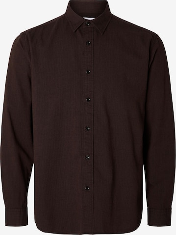 SELECTED - Camisa en marrón: frente