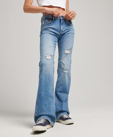 Superdry Flared Jeans in Blauw: voorkant