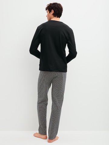 Pigiama lungo 'Relax Cosy Vibes 4' di CALIDA in nero
