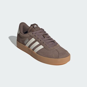 ADIDAS SPORTSWEAR Sneaker low 'VL Court 3.0' in Braun