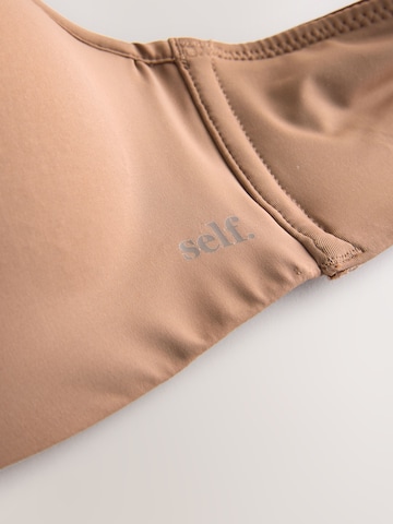 self. T-Shirt BH in Braun