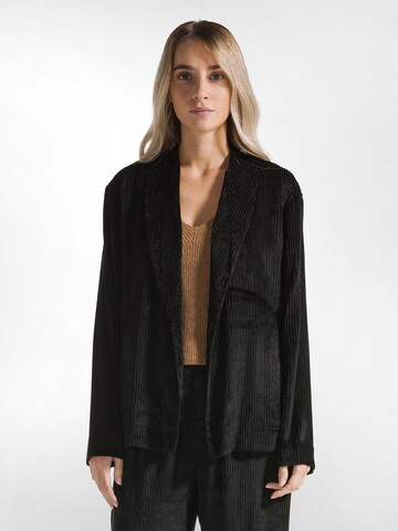 Veste mi-saison DEHA en noir : devant