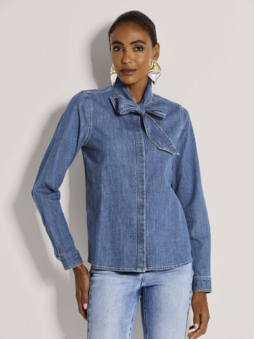 MADELEINE Blouse in Blauw: voorkant