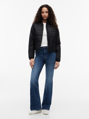 Veste mi-saison Tommy Jeans en noir