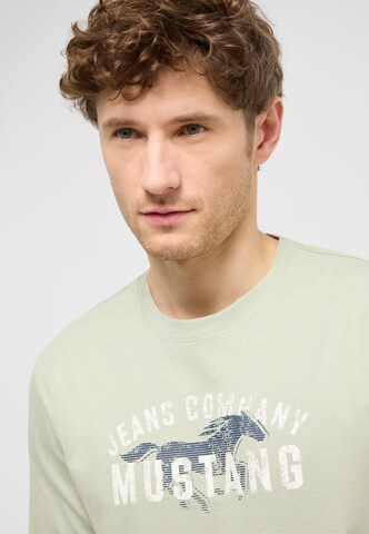 MUSTANG T-Shirt 'Austin' in Grün