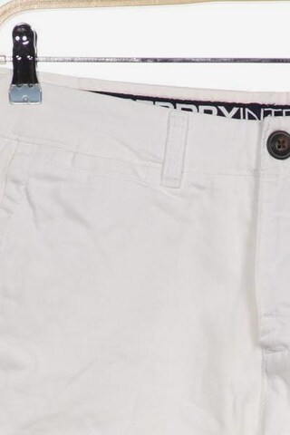 Superdry Shorts 33 in Weiß