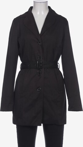 zero Jacket & Coat in S in Black: front