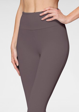 Skinny Leggings LASCANA en gris