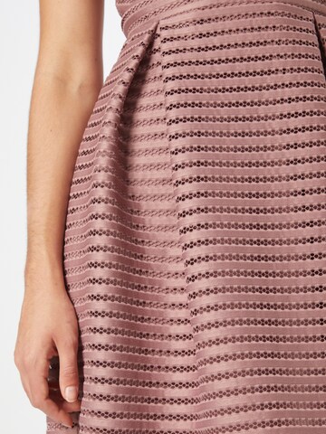 Robe de cocktail SWING en rose