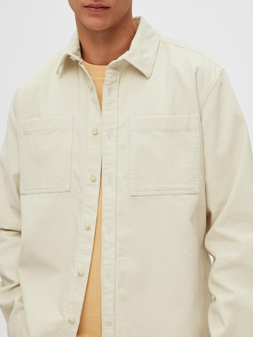SELECTED HOMME Regular Fit Skjorte i beige