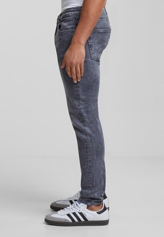 2Y Premium Tapered Jeans in Grey