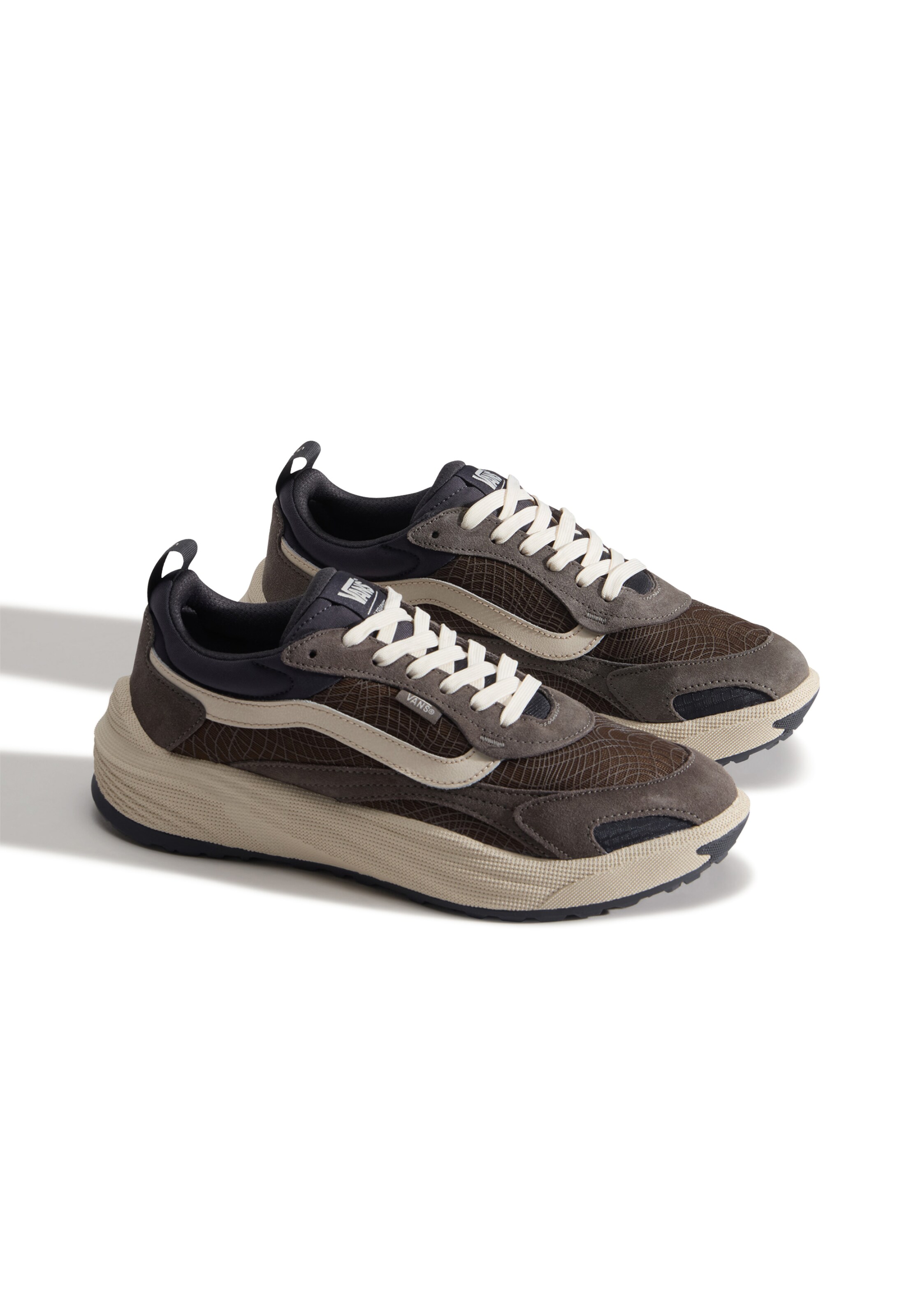 Sneaker low 'Ultrarange Neo 2.0' de la VANS pe maro
