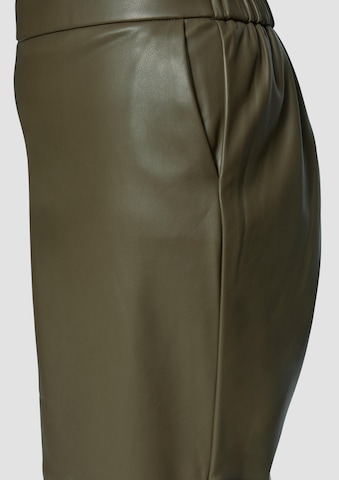 Loosefit Pantalon s.Oliver en vert