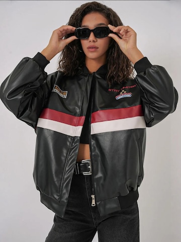 Bigdart Between-Season Jacket in Black