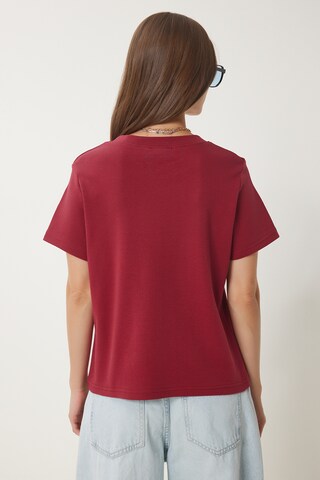 T-shirt Happiness İstanbul en rouge