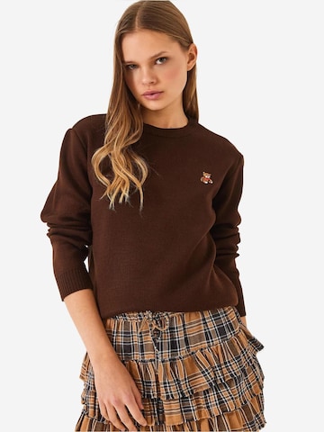 Bianco Lucci - Pullover em castanho: frente