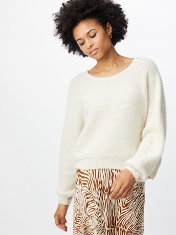 AMERICAN VINTAGE Sweater 'EAST' in White: front