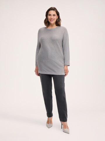 Pullover di Fiorella Rubino in grigio