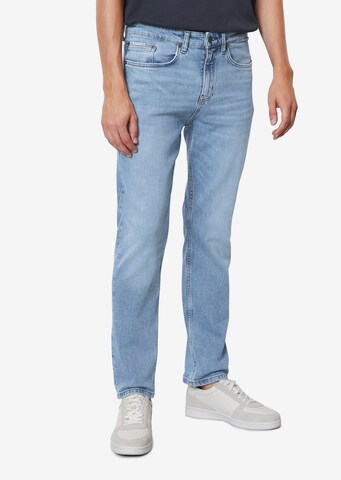 Marc O'Polo DENIM Tapered Jeans 'Linus' in Blue: front