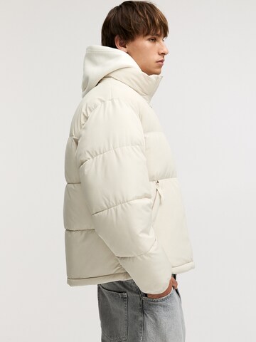 Pull&Bear Prehodna jakna | bež barva