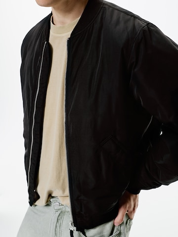 Pull&Bear Átmeneti dzseki - fekete