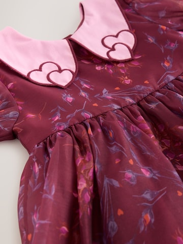 Next - Vestido en rojo