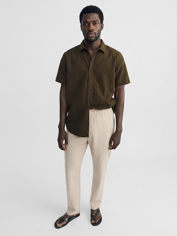 Thinking MU Baggy Broek 'TRAVEL PANTS LIGHT BEIGE' in Beige: voorkant