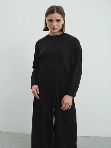 C&City Wide Leg Hose in Schwarz