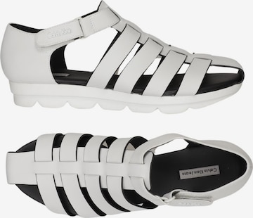 Calvin Klein Jeans Sandalen 41 in Weiß: Vorderseite